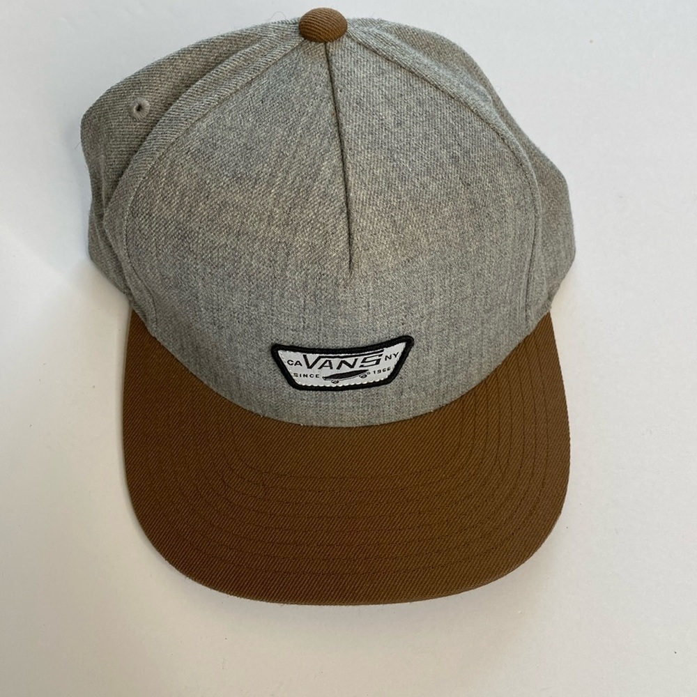 Vans adjustable ball cap wool material tan grey EUC